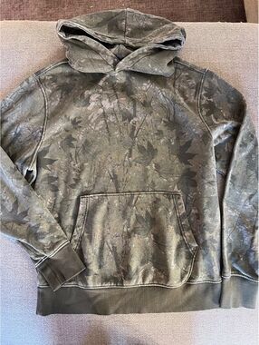 Old Navy Camo Hoodie